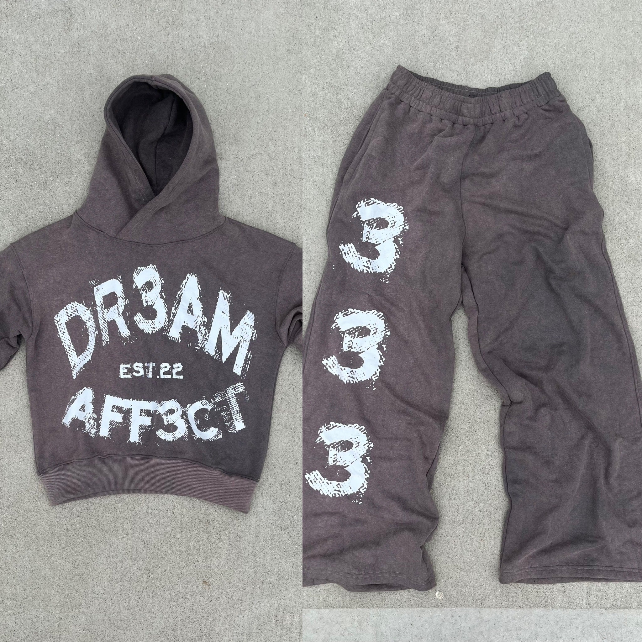 DA ( Grey set )