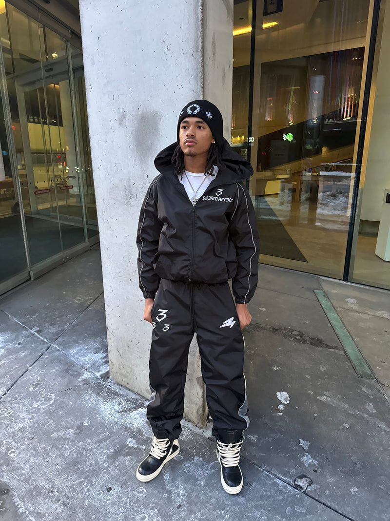 DA (BLACKOUT 🖤) TRACKSUITS